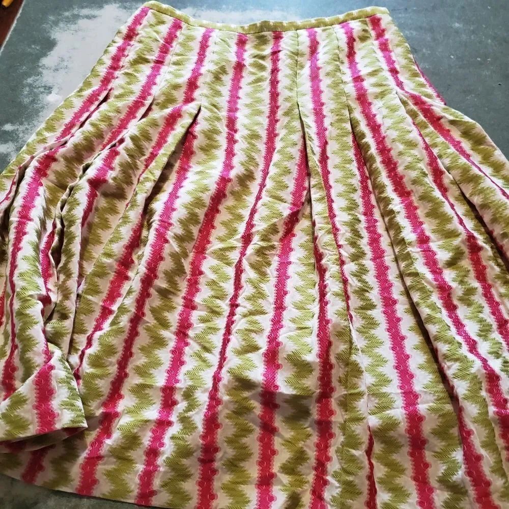 Lafayette 148 New York pink,green&white striped skirt sz 6